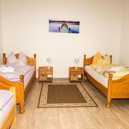 Ferienwohnung Bunde Bagian luar foto