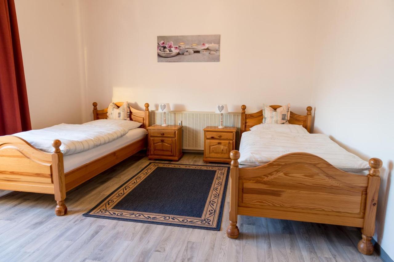 Ferienwohnung Bunde Bagian luar foto
